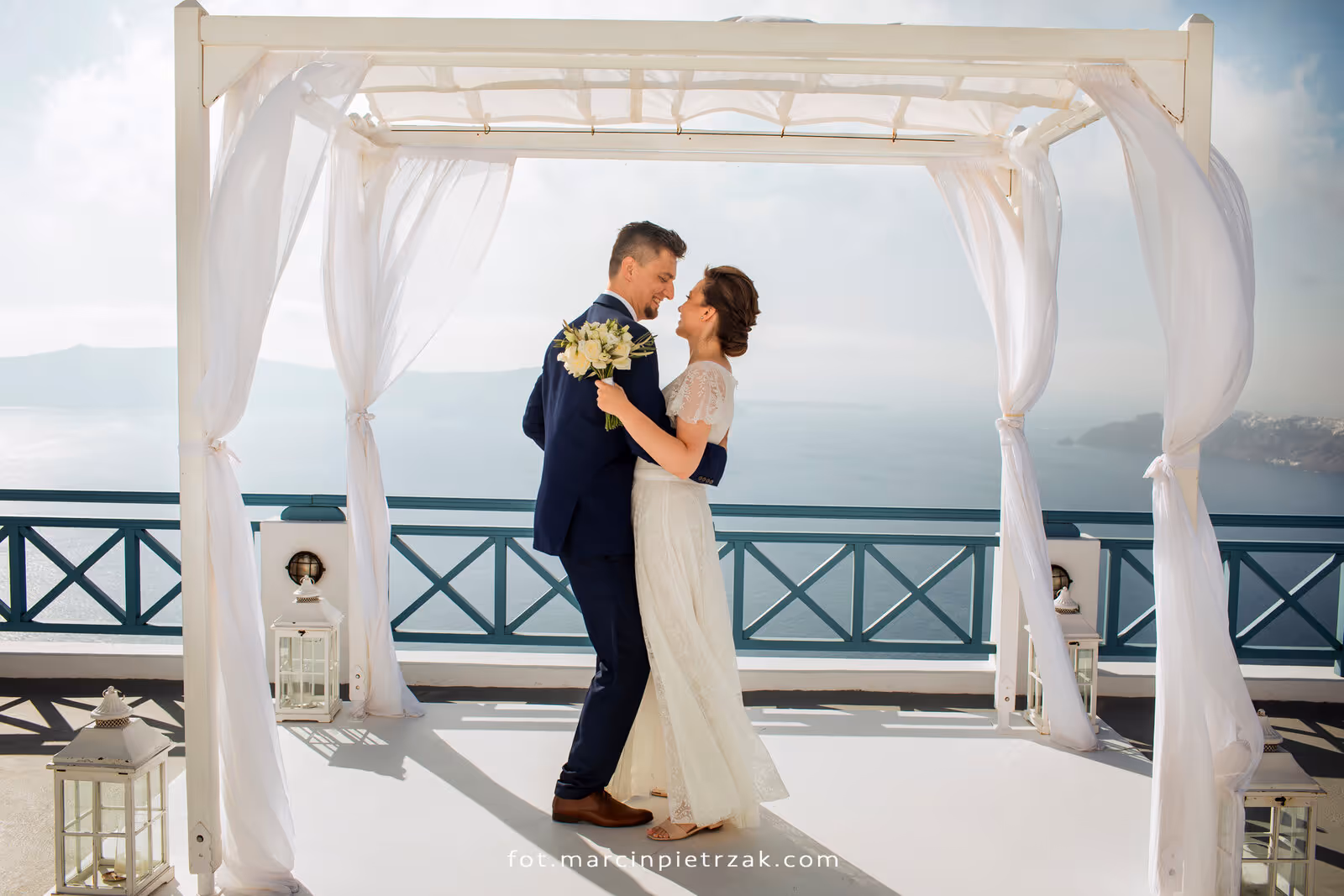Ślub w Grecji - Santorini. Taras nr. 7. Zdjęcie nr. 17