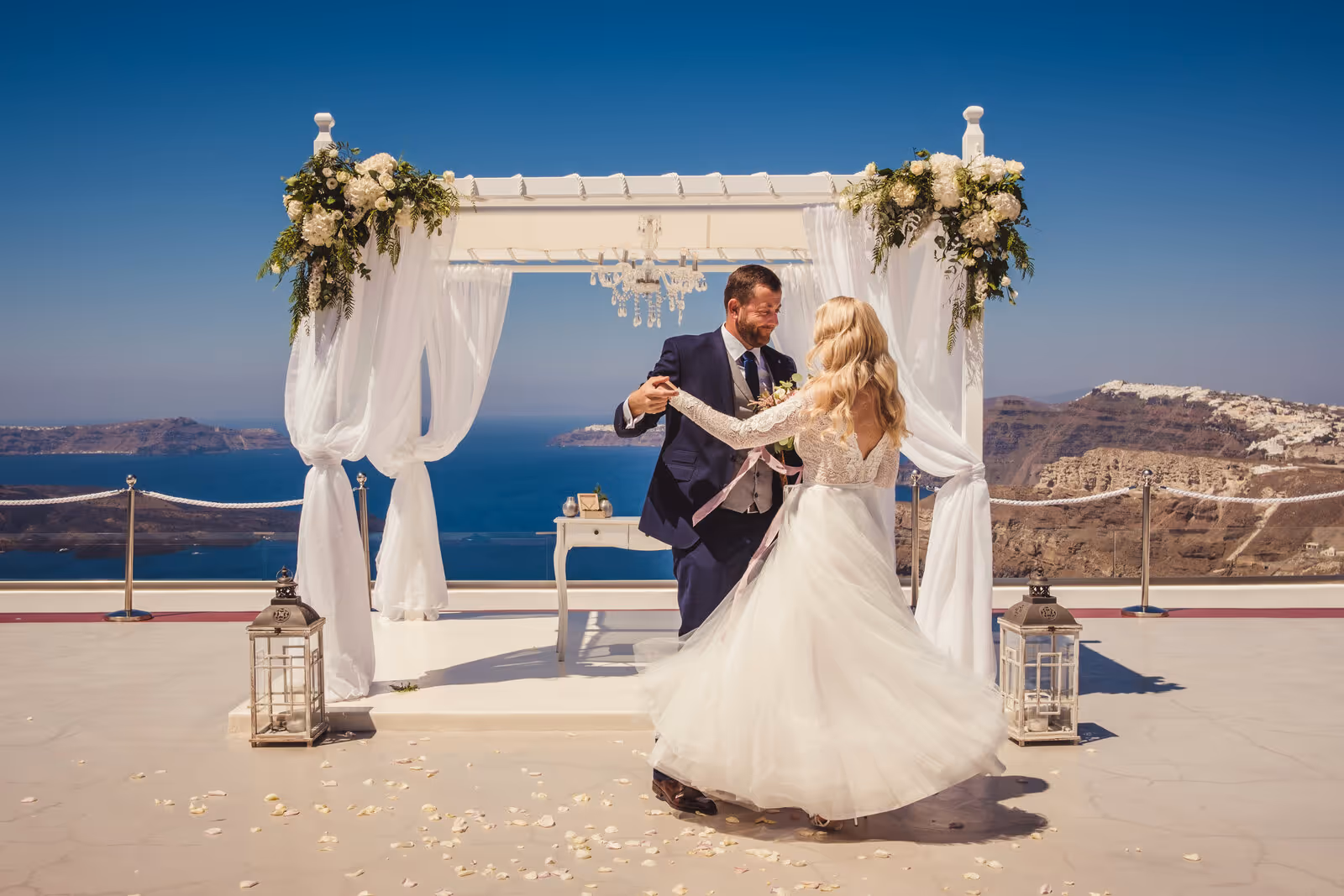 Ślub w Grecji - Santorini. Taras nr. 1. Zdjęcie nr. 31