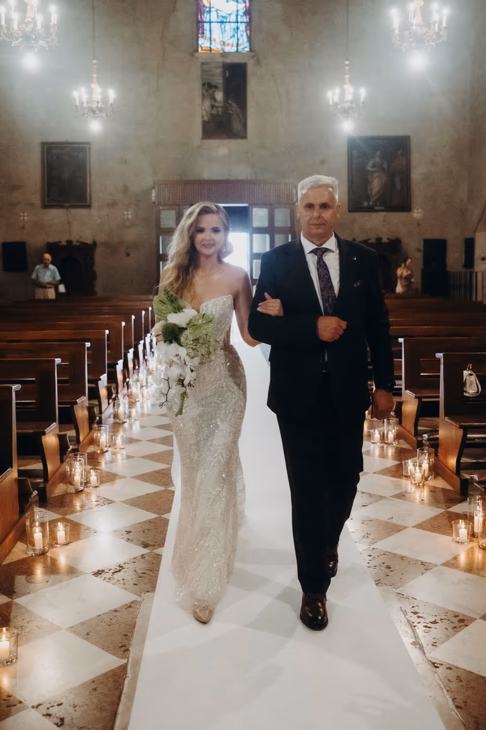 Ślub nad Jeziorem Garda. Kościół 5. Zdjęcie 8
