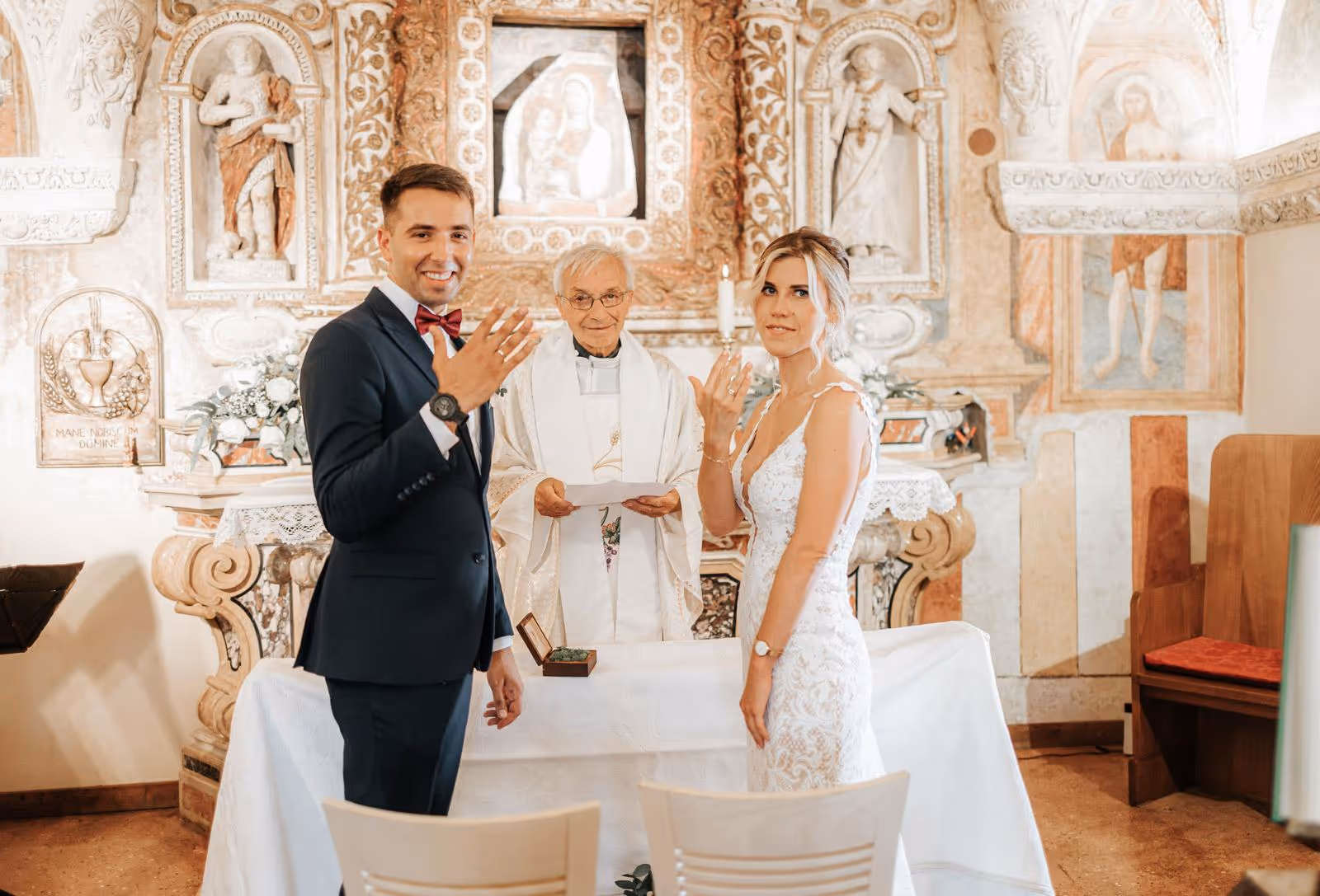 Ślub nad Jeziorem Garda. Kościół 3. Zdjęcie 13