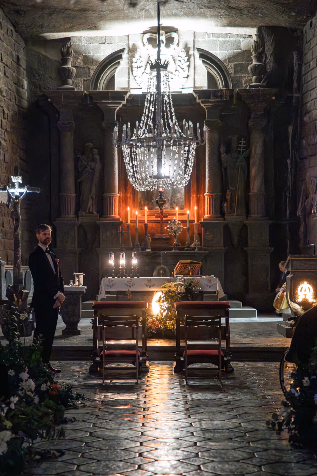 Ślub w Polsce. Kopalnia Soli w Wieliczce. Zdjęcie nr. 117
