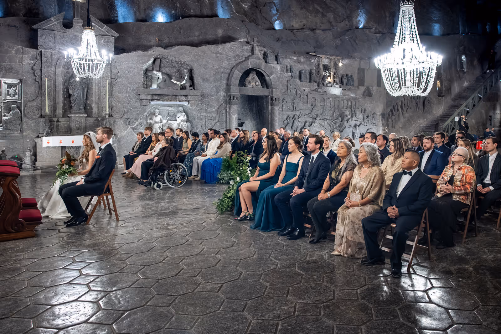 Ślub w Polsce. Kopalnia Soli w Wieliczce. Zdjęcie nr. 126