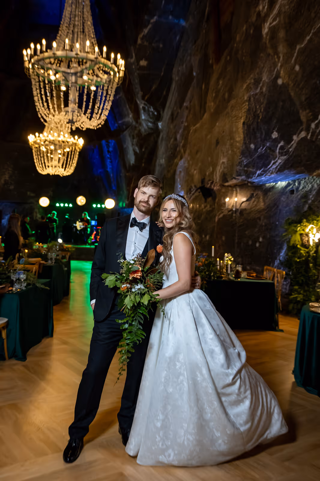 Ślub w Polsce. Kopalnia Soli w Wieliczce. Zdjęcie nr. 165