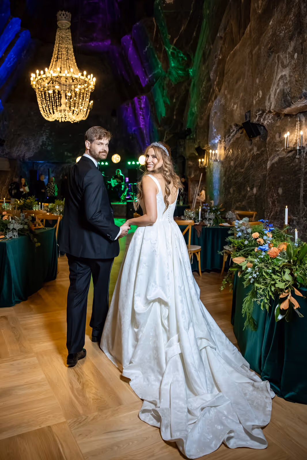 Ślub w Polsce. Kopalnia Soli w Wieliczce. Zdjęcie nr. 170