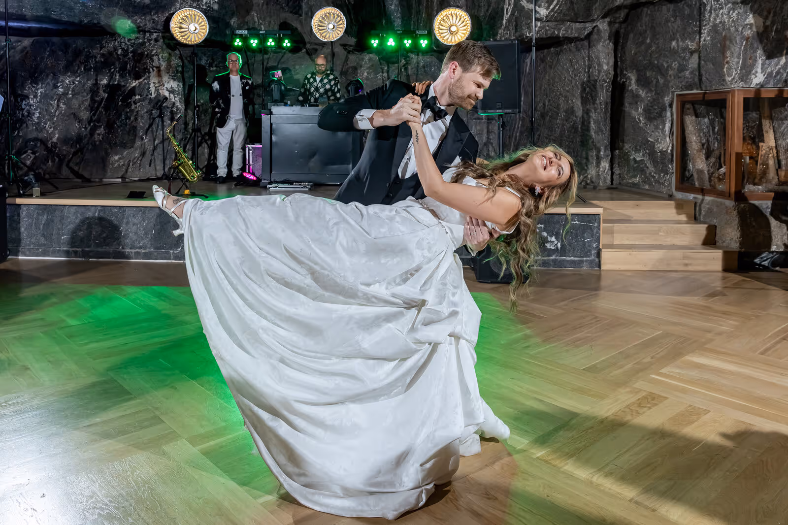 Ślub w Polsce. Kopalnia Soli w Wieliczce. Zdjęcie nr. 213