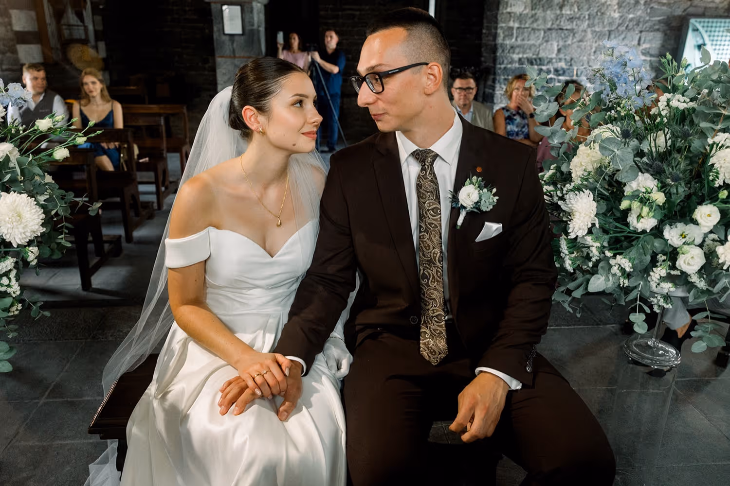 Ślub w Ligurii. Kościółek położony na skale - Portovenere. Zdjęcie 15