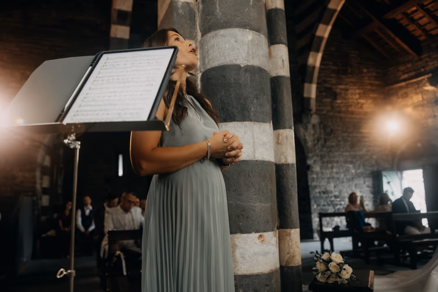 Ślub w Ligurii. Kościółek położony na skale - Portovenere. Zdjęcie 6