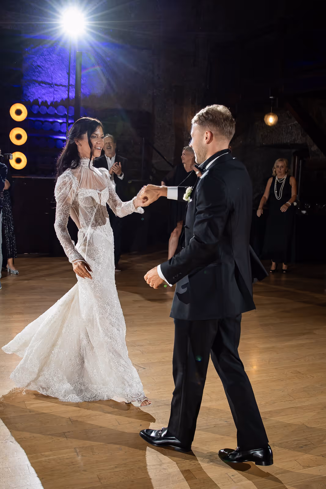 Ślub w Polsce. Kopalia Soli w Wieliczce. Zdjęcie nr. 135