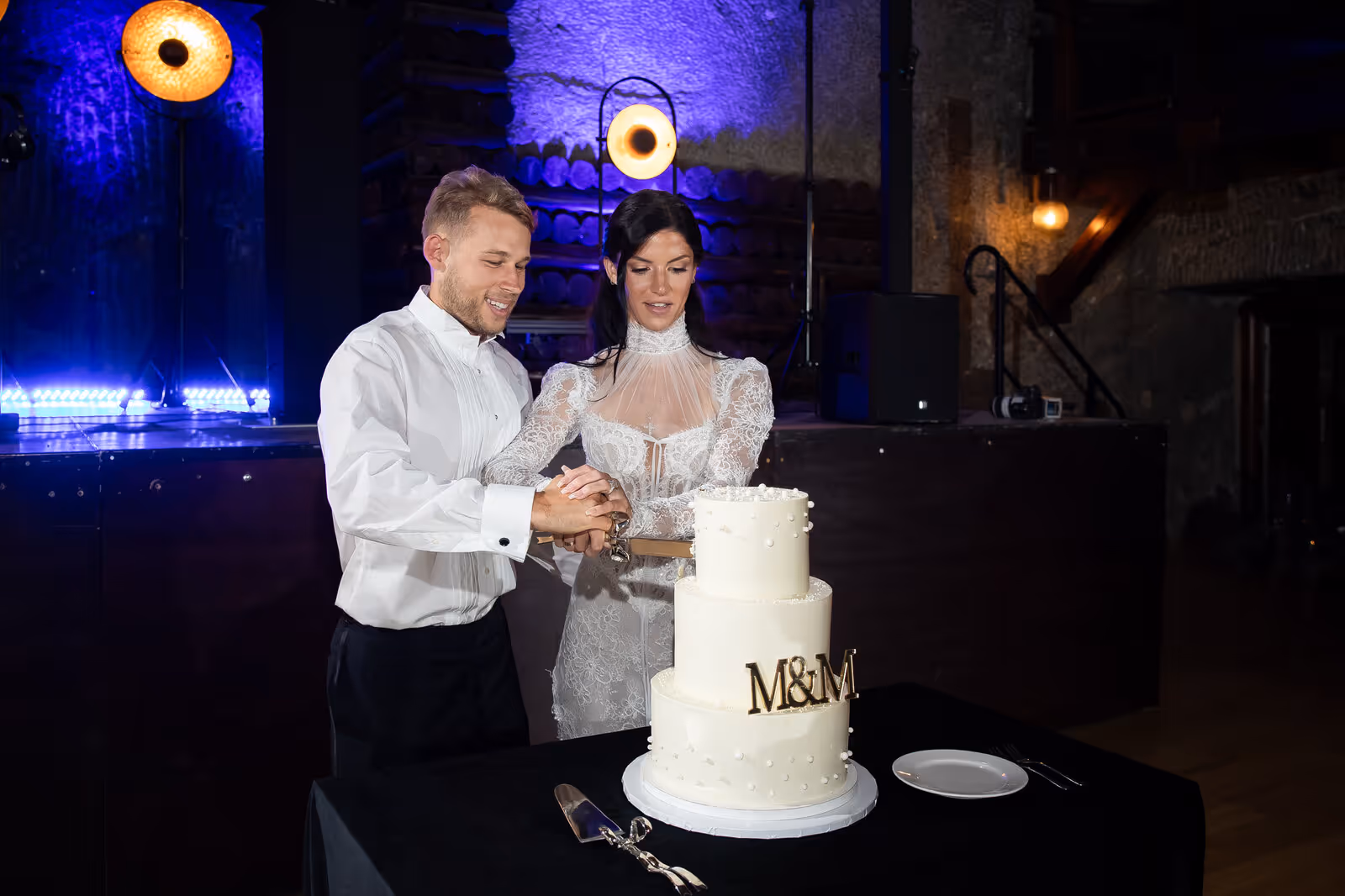 Ślub w Polsce. Kopalia Soli w Wieliczce. Zdjęcie nr. 143