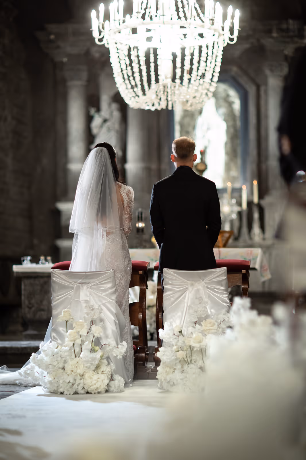 Ślub w Polsce. Kopalia Soli w Wieliczce. Zdjęcie nr. 98