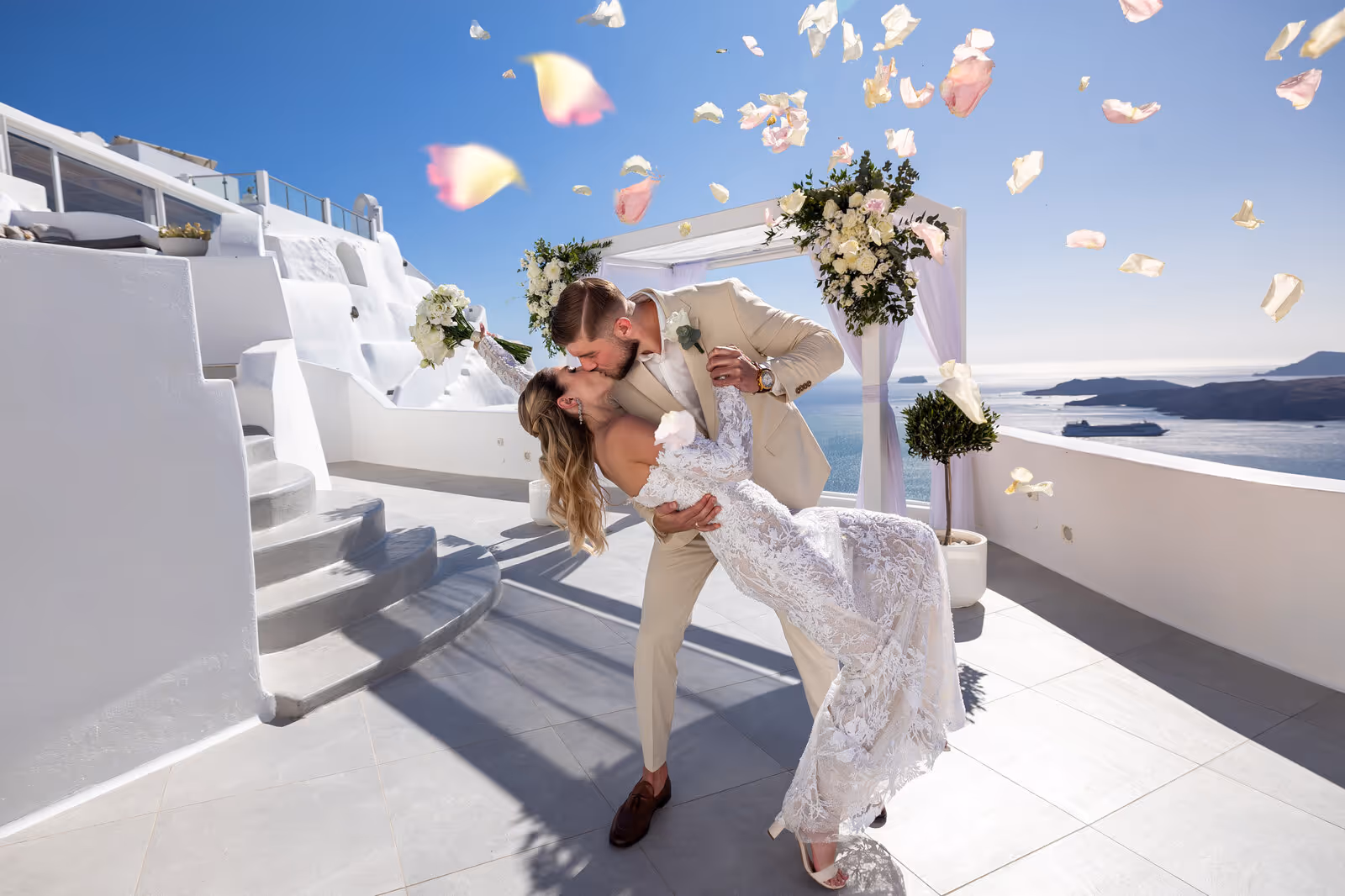 Ślub w Grecji. Santorini. Taras nr. 2. Zdjęcie nr. 15
