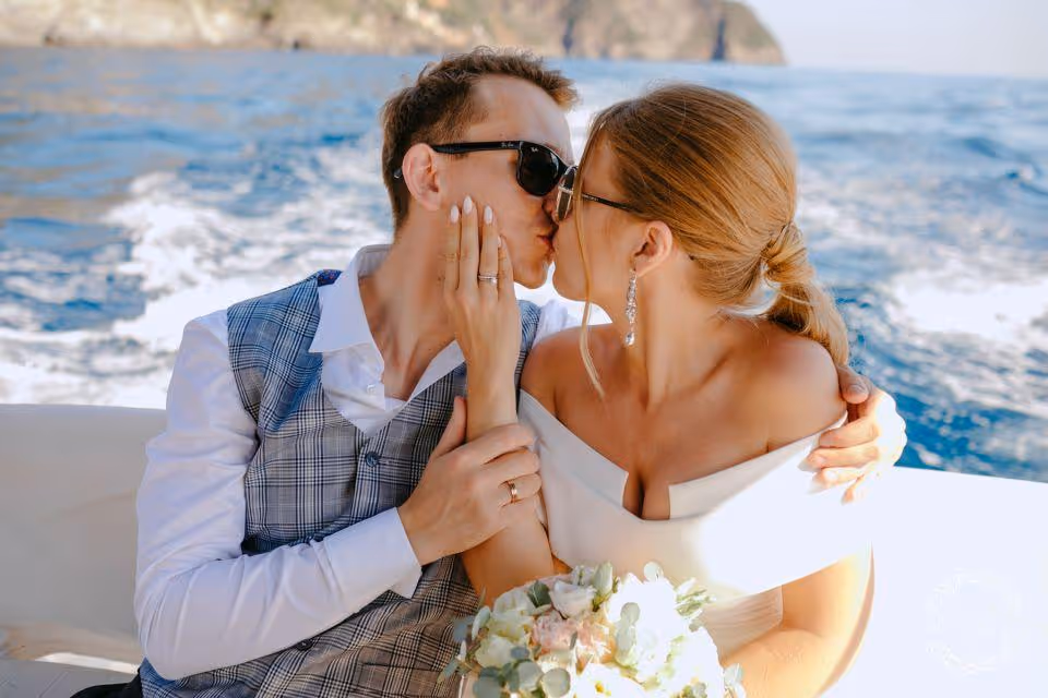Ślub w Ligurii. Taras zamku w malowniczej miejscowości Riomaggiore, Cinque Terre. Zdjęcie 11