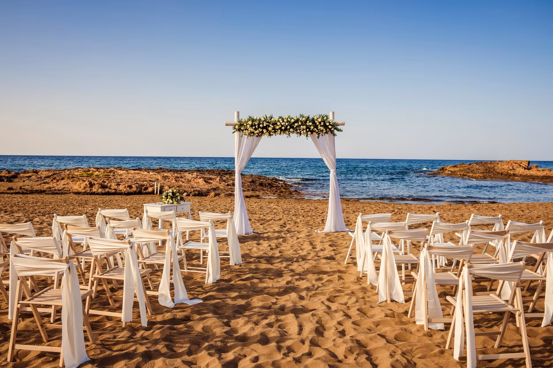 Ślub na Krecie. Piaszczysta plaża (Kreta wschodnia). Zdjęcie 1