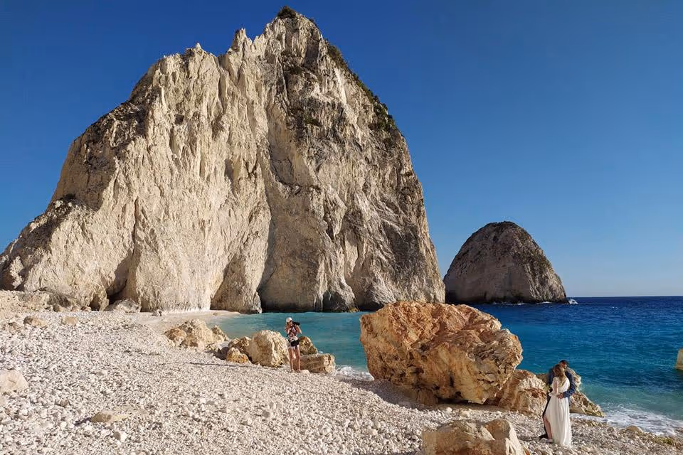 Ślub na Zakynthos. Plaża Zakochanych z rejsem statkiem. Zdjęcie 8