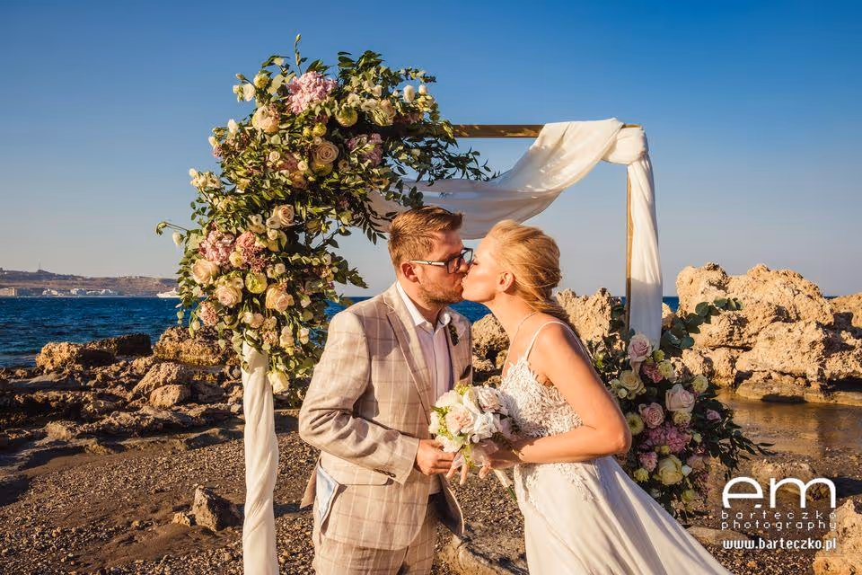 Ślub na Rodos. Piaszczysta plaża. Zdjęcie 20