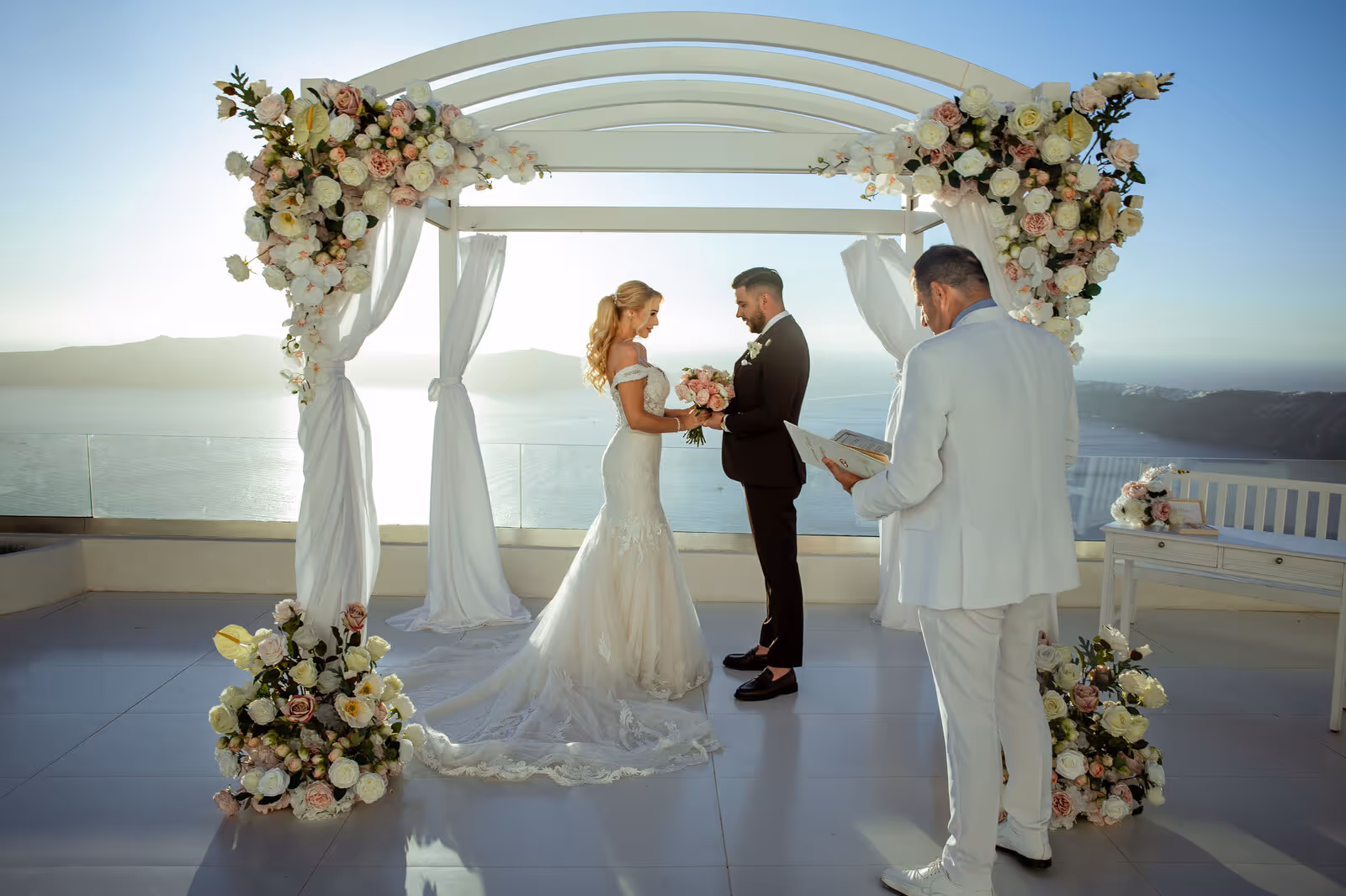Ślub w Grecji. Santorini. Taras nr. 9. Zdjęcie nr. 22