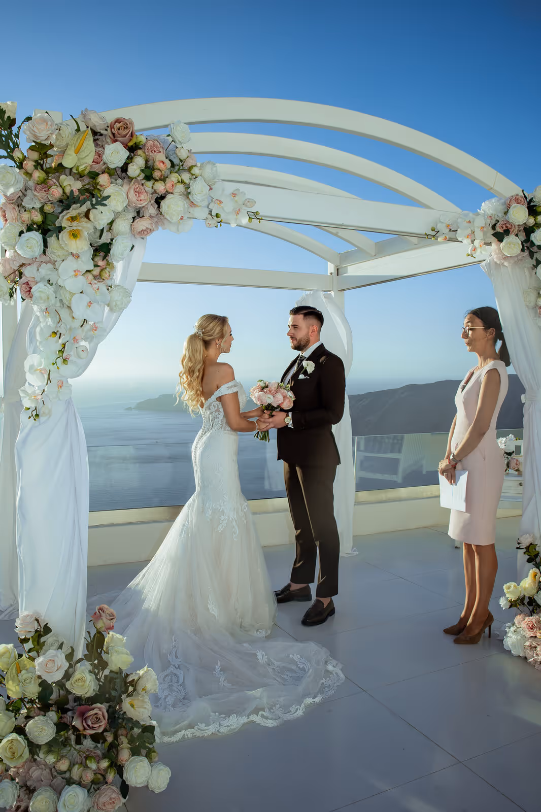 Ślub w Grecji. Santorini. Taras nr. 9. Zdjęcie nr. 24