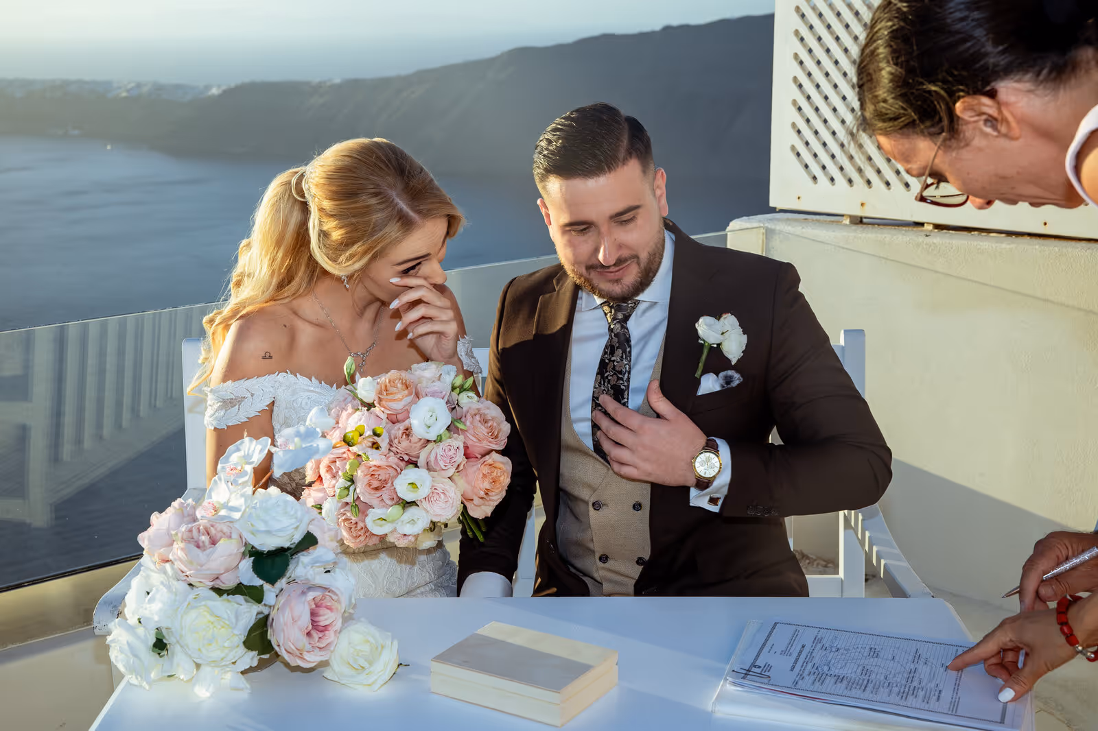 Ślub w Grecji. Santorini. Taras nr. 9. Zdjęcie nr. 36