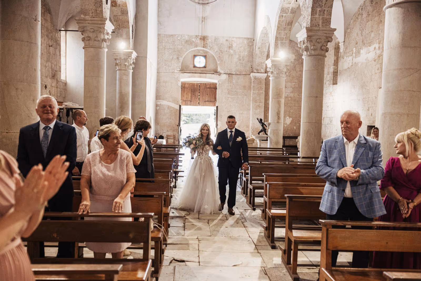 Ślub w Toskanii. Kościół 1. Zdjęcie 8