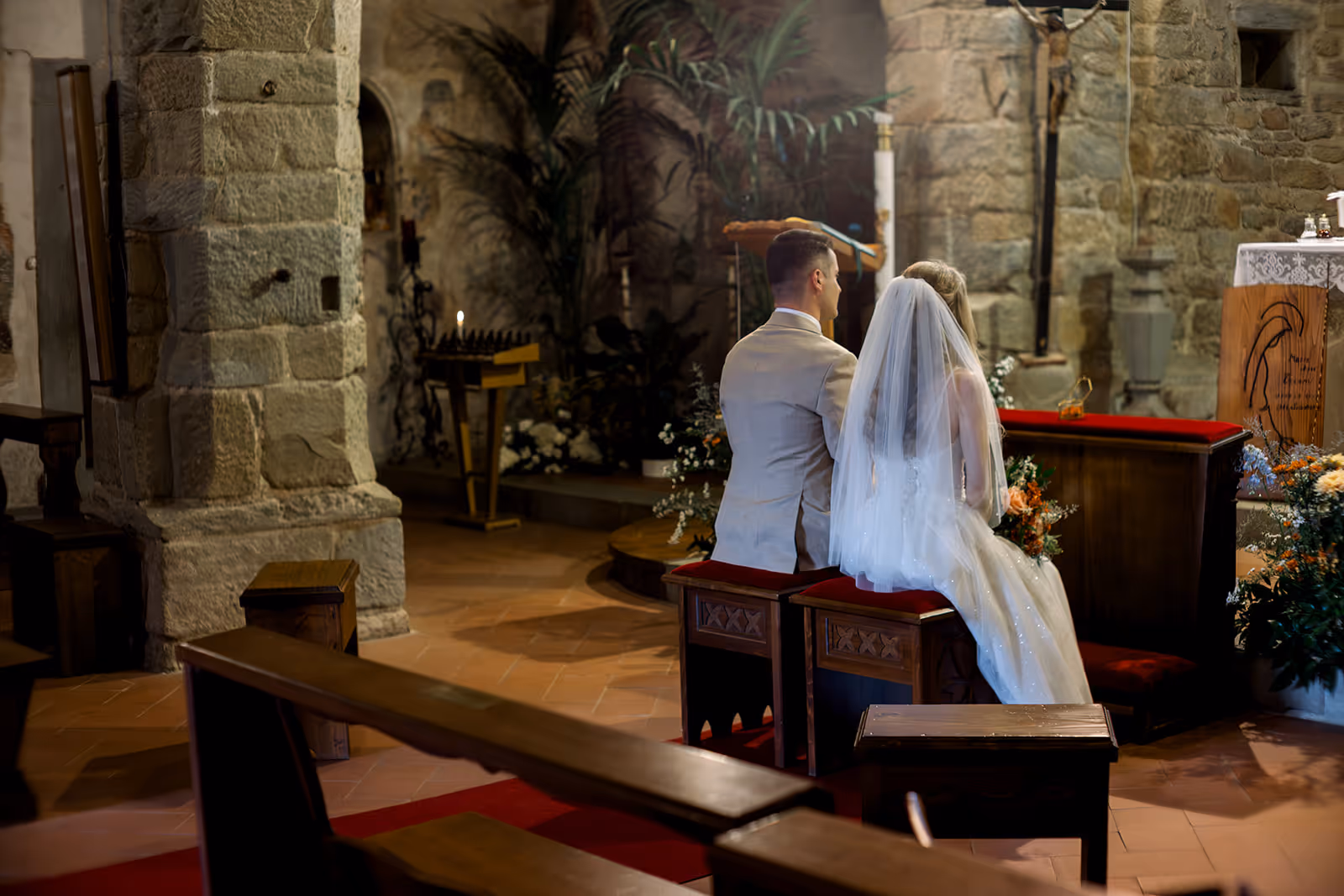 Ślub w Toskanii. Kościół 7. Zdjęcie 26