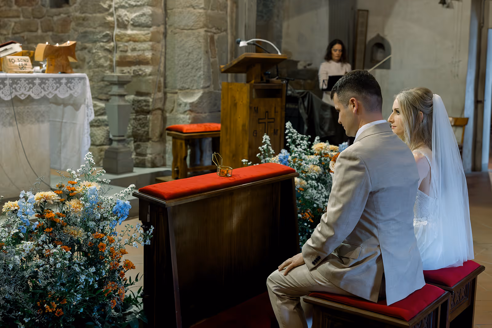 Ślub w Toskanii. Kościół 7. Zdjęcie 11